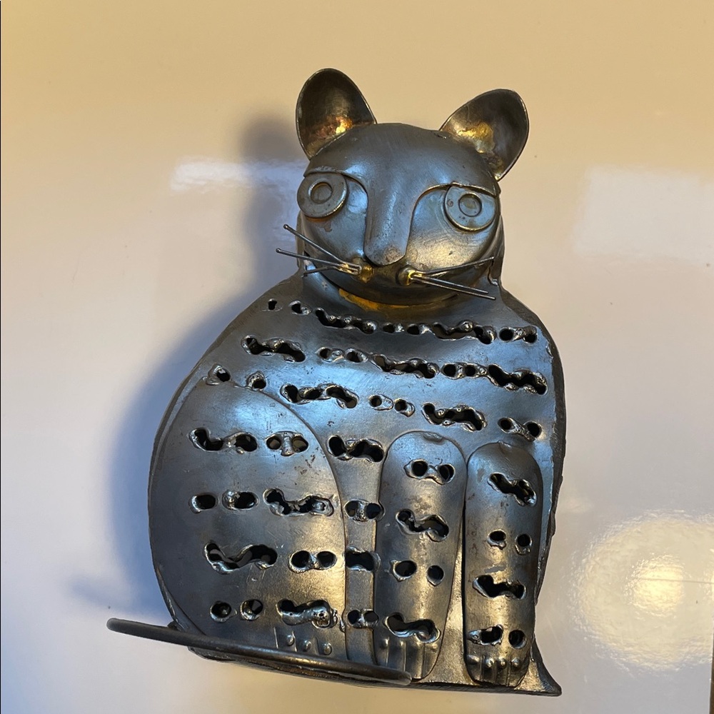 Metal Cat Shaped Incense Holder or Tea Light Lantern